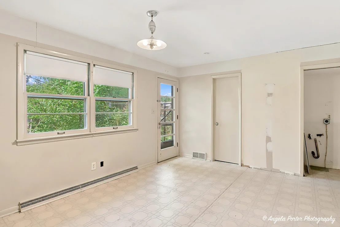 Photo of 315 N Timothy Lane