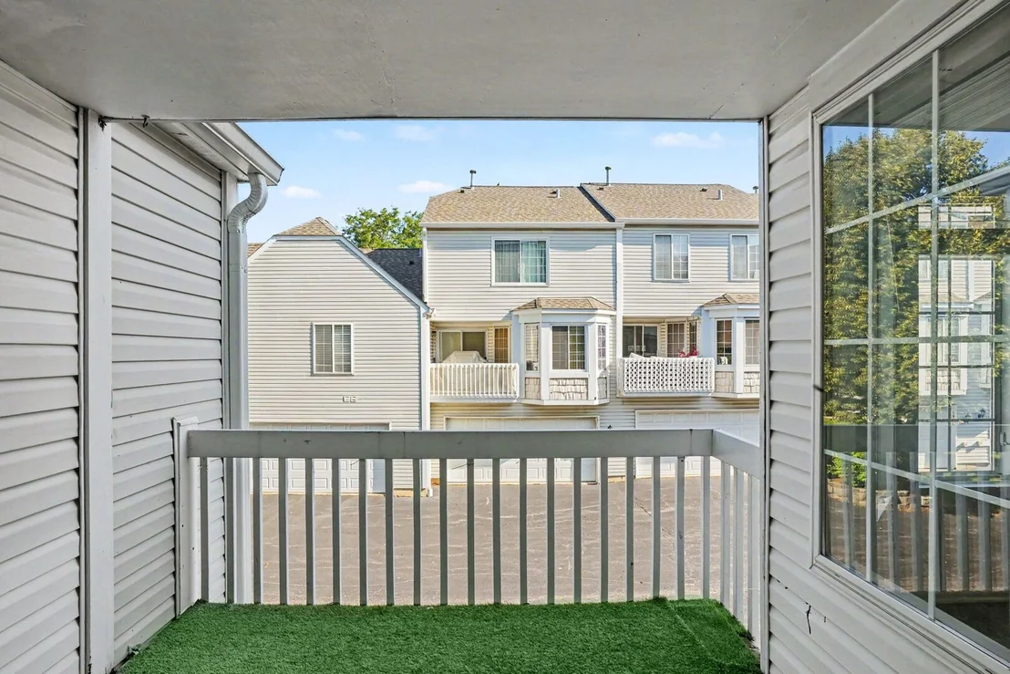 Photo of 1870 MIDDLEBURY Drive