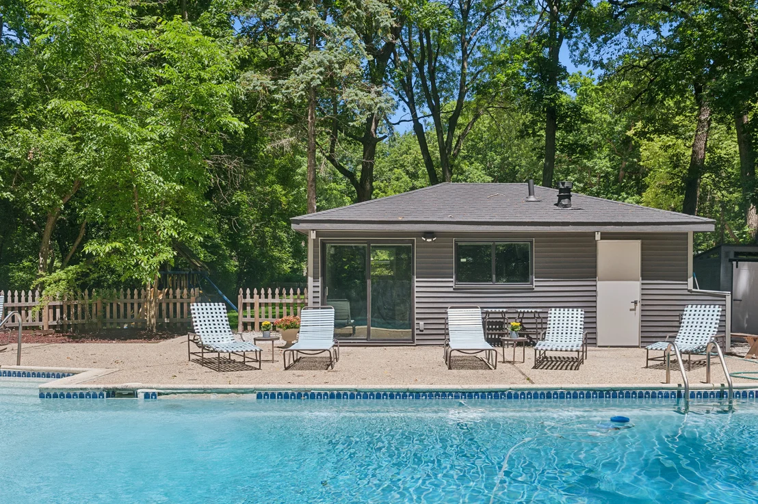 Photo of 3033 Blackthorn Road
