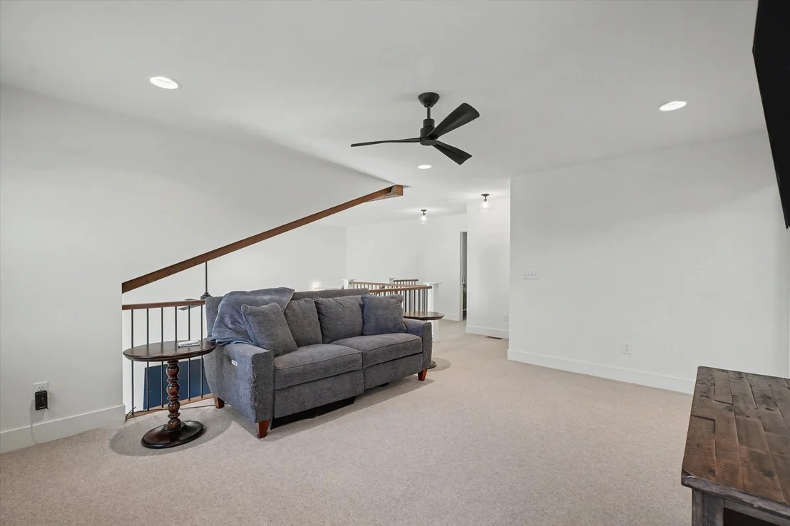 Photo of 405 Constitution Boulevard