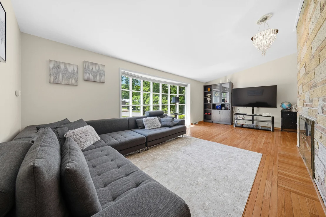 Photo of 895 Sumac Road