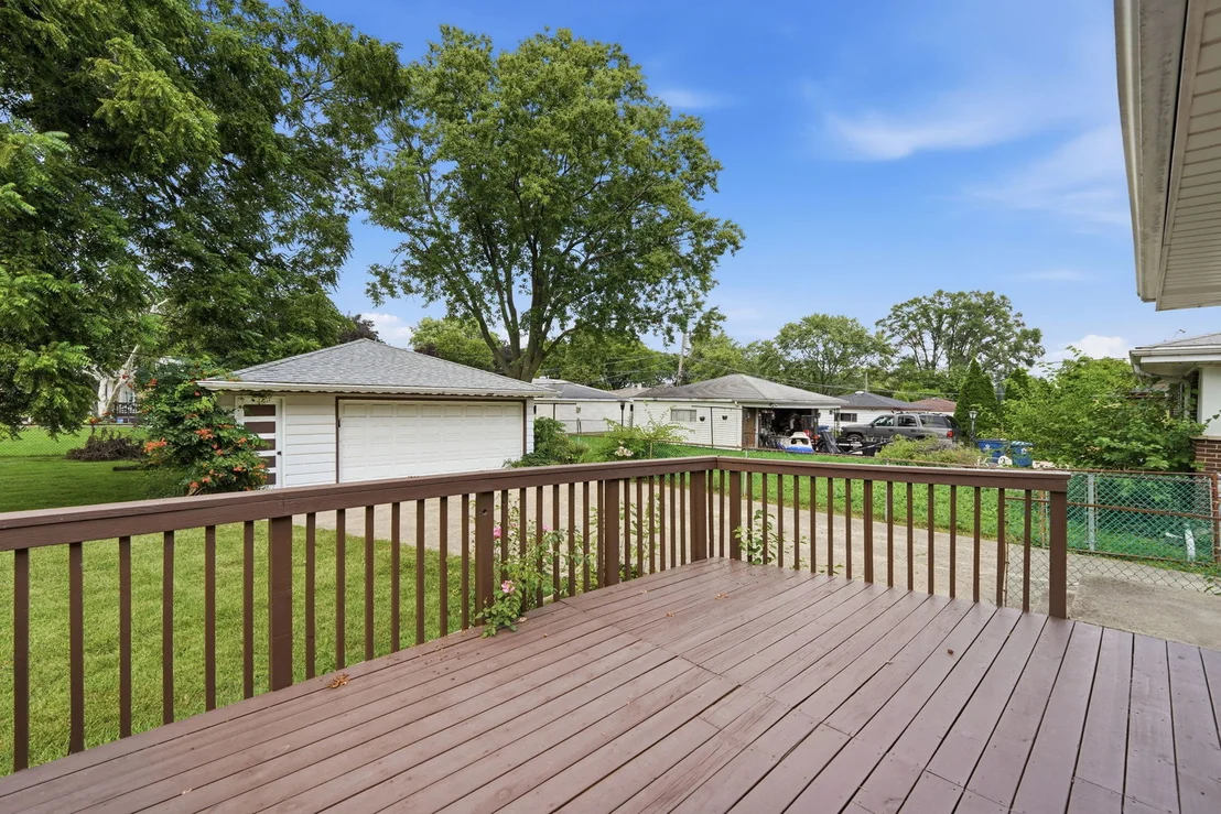 Photo of 730 W Beach Drive