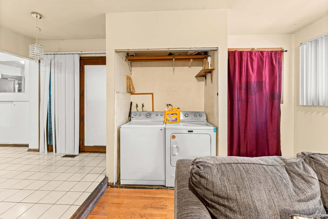 Photo of 1114 185th Place
