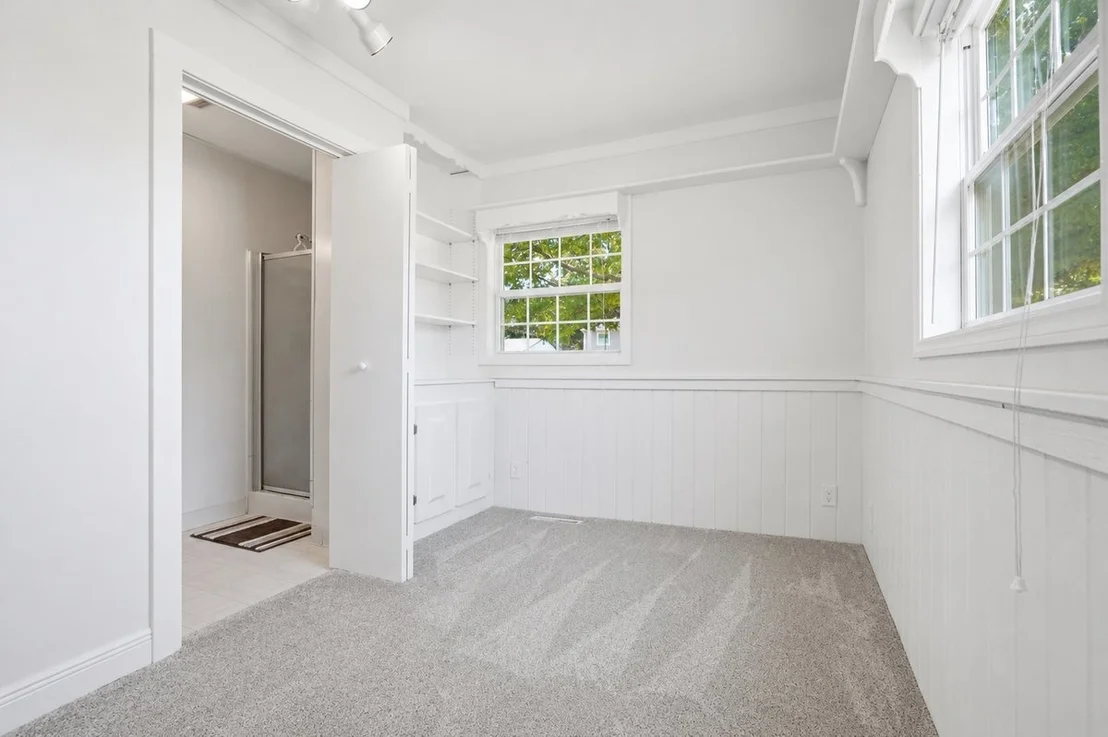 Photo of 301 Martin Street