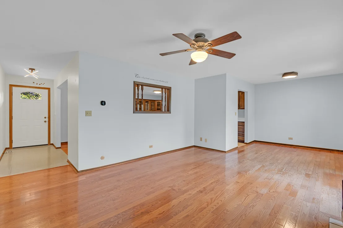Photo of 1526 Sycamore Lane