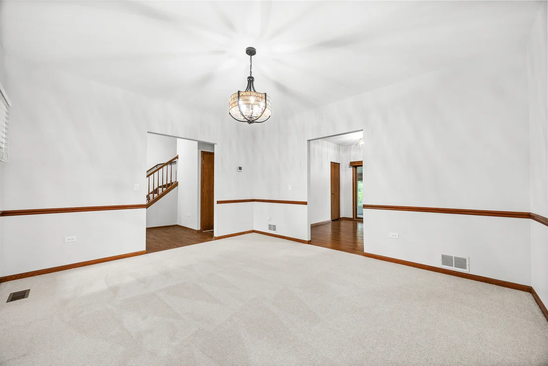 Photo of 533 Springwood Lane