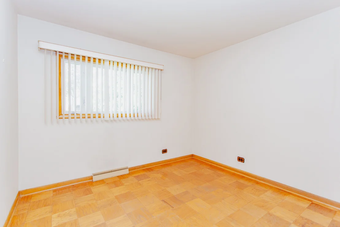 Photo of 255 W Walnut Avenue