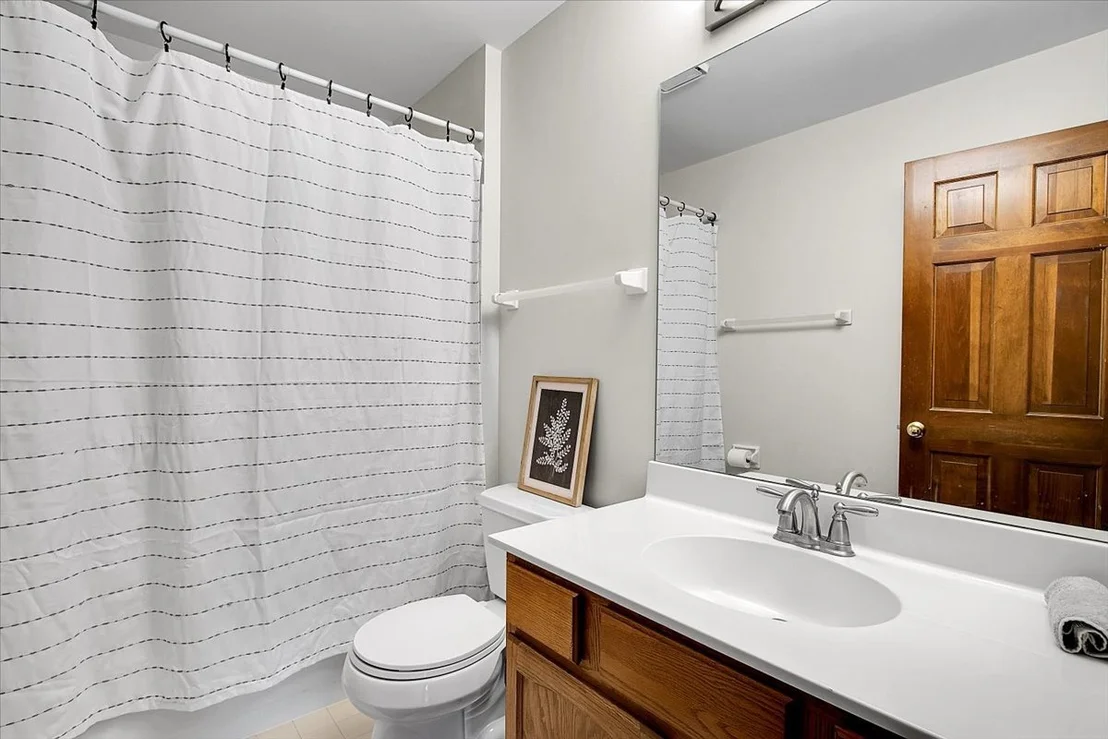 Photo of 1450 Canter Lane
