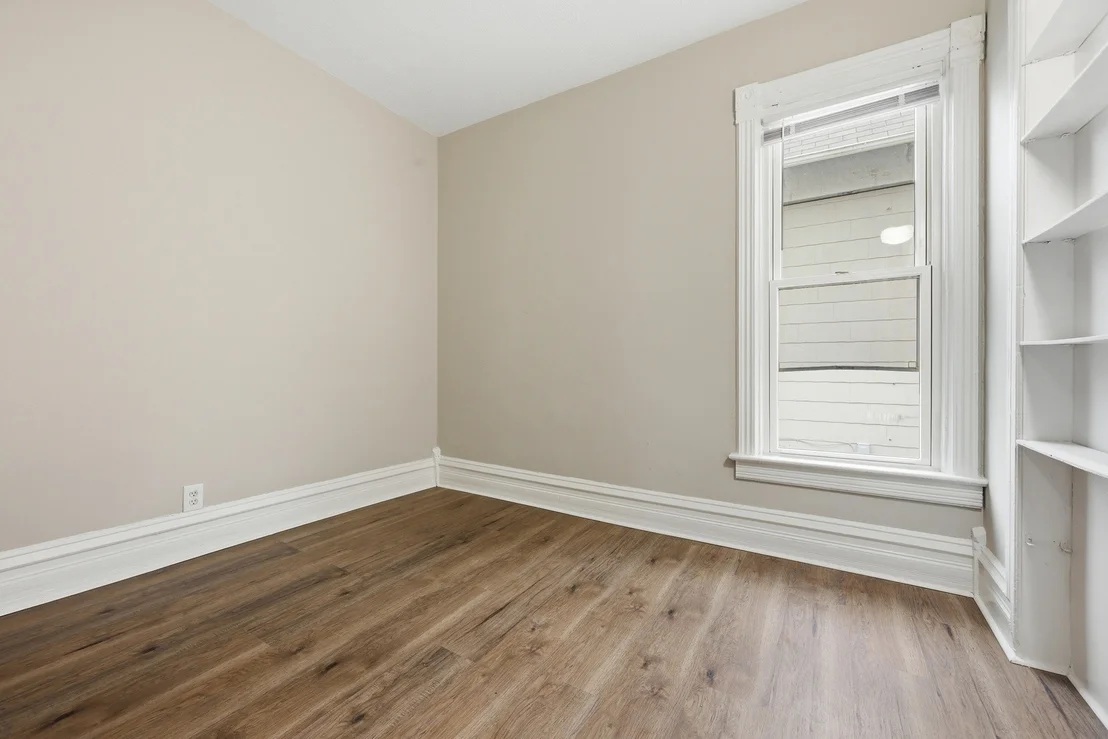 Photo of 835 Oak Street