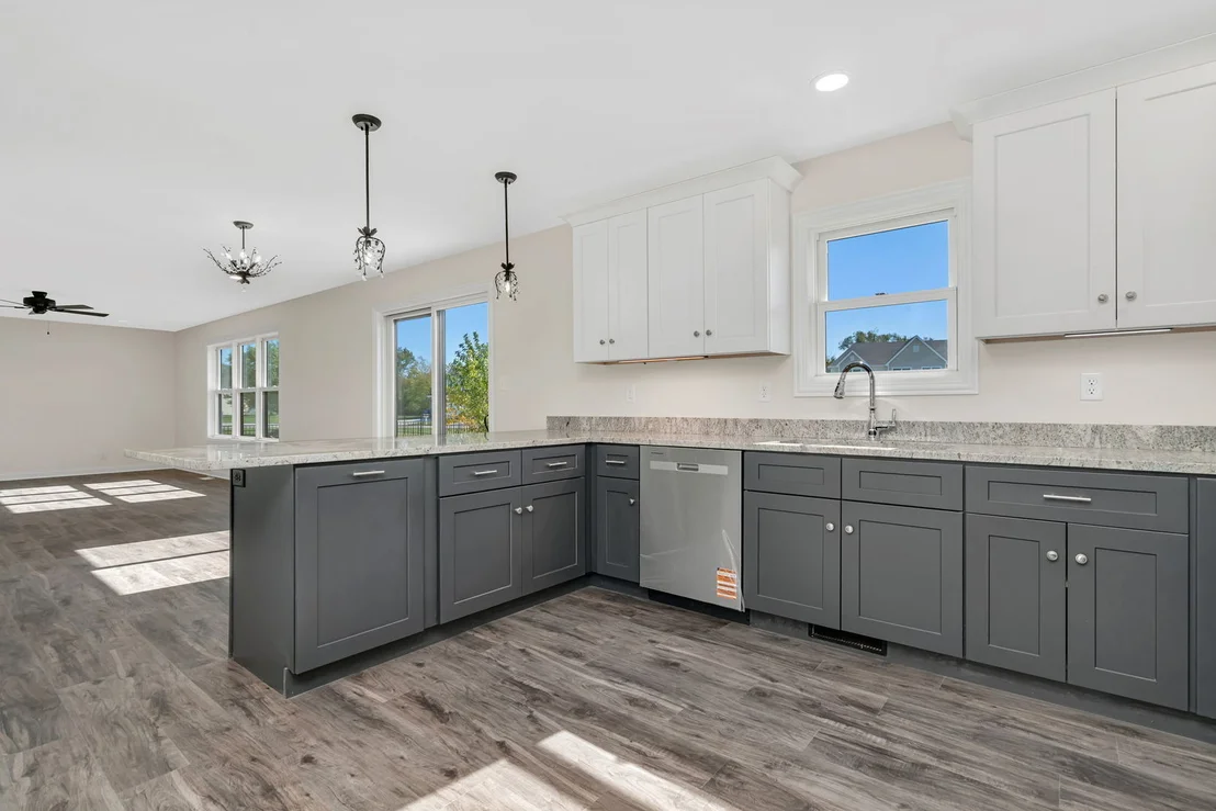 Photo of 903 Springhill Drive