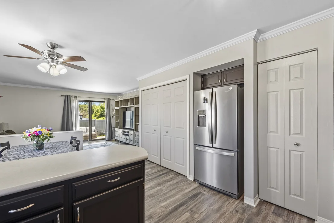 Photo of 1041 Fulton Drive