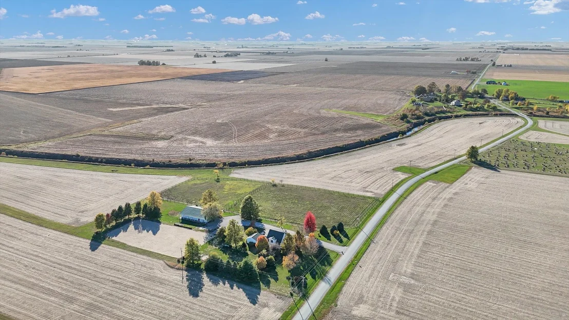 Photo of 561 County Road 700 N