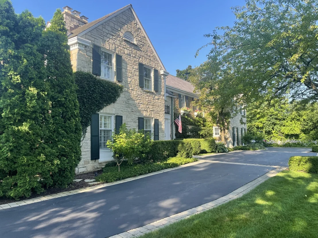 Photo of 965 Castlegate Court