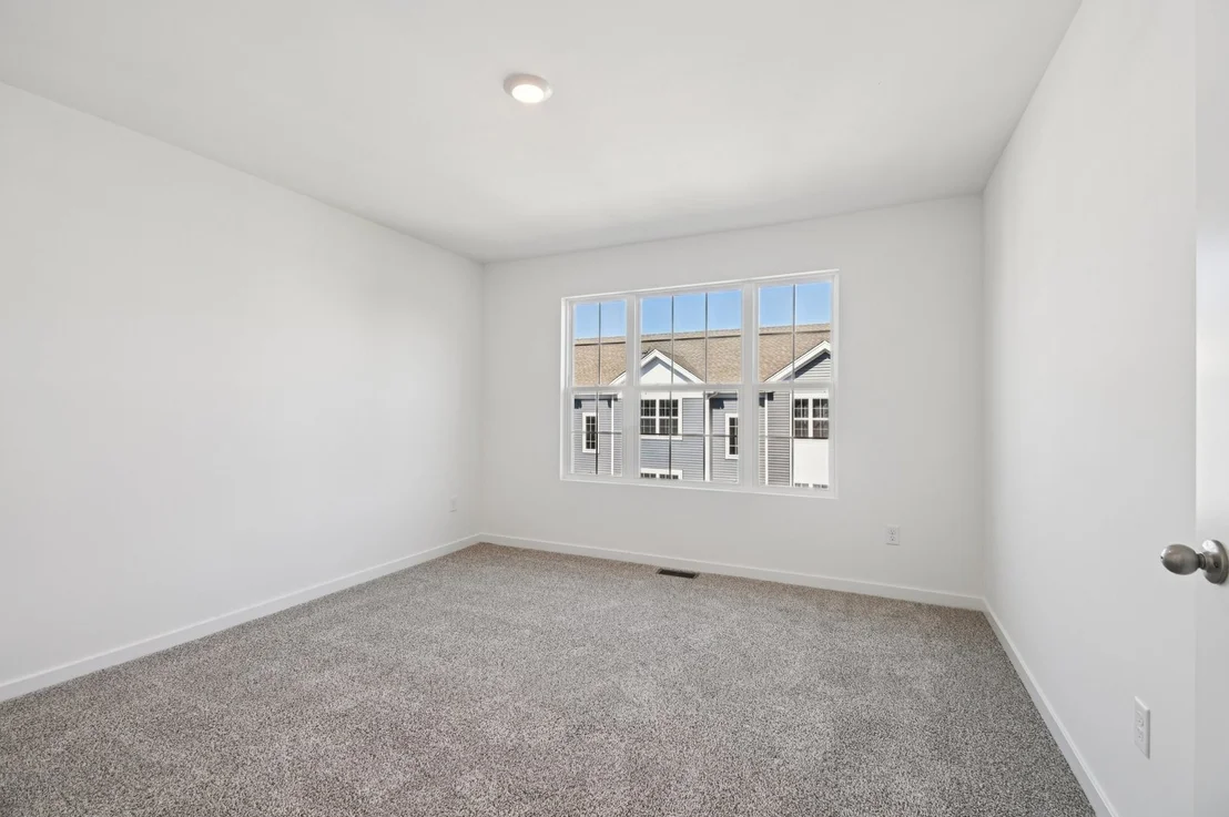 Photo of 1299 Foxglove Drive