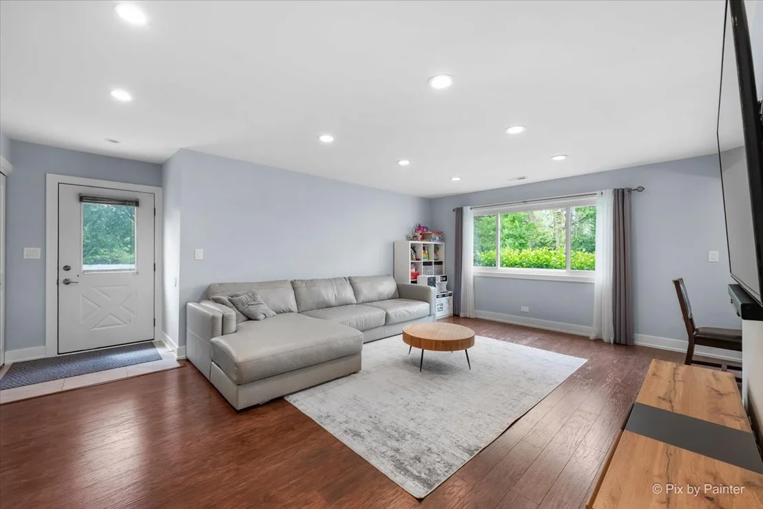 Photo of 802 Dighton Lane