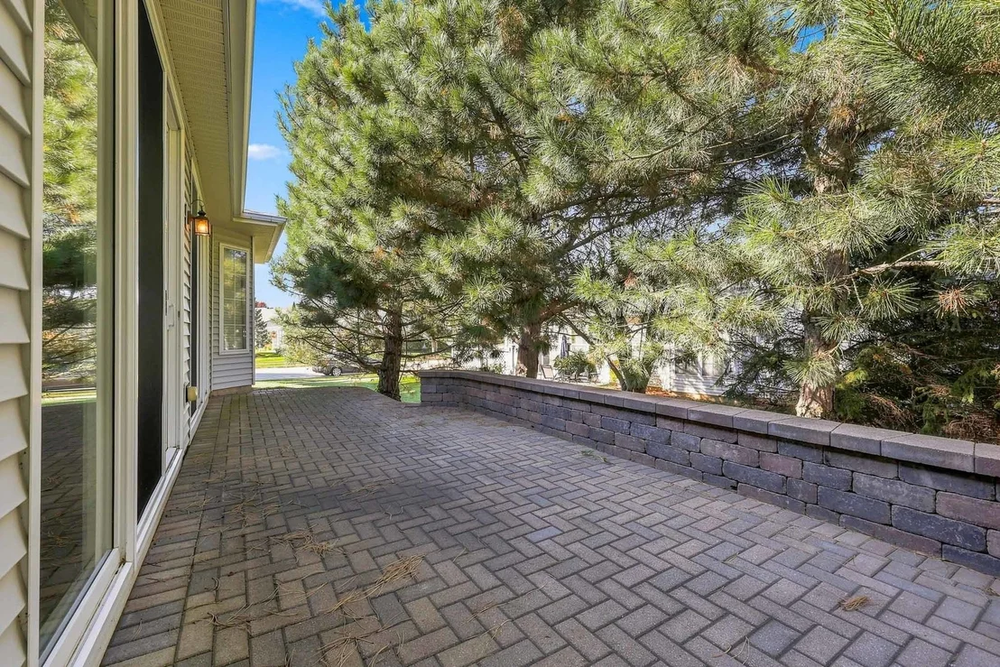 Photo of 13480 CRESTVIEW Drive