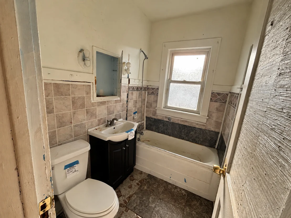 Photo of 1341 W 112th Place