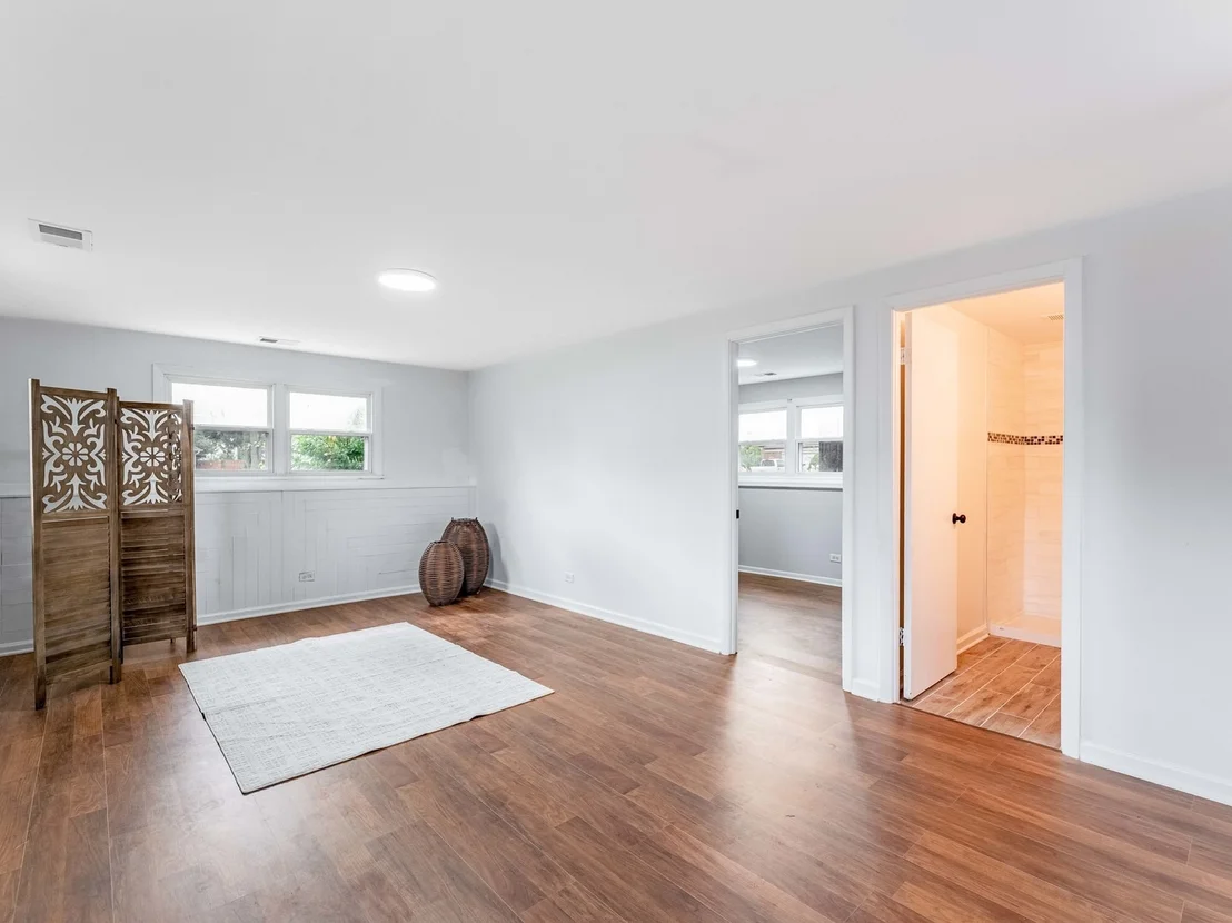 Photo of 113 Camelot Way