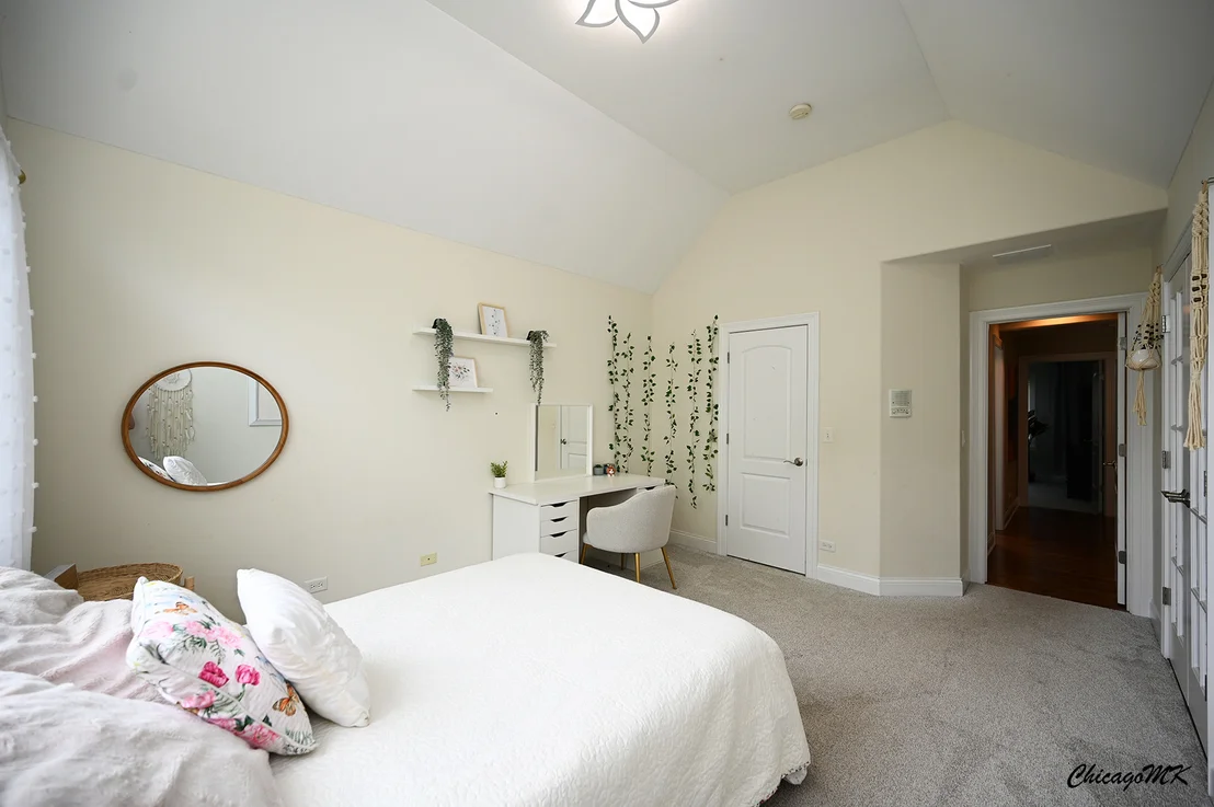 Photo of 1812 Warwick Lane