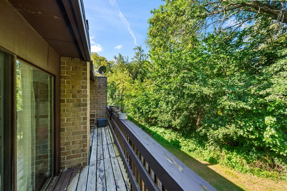 Photo of 607 Kenneth Circle