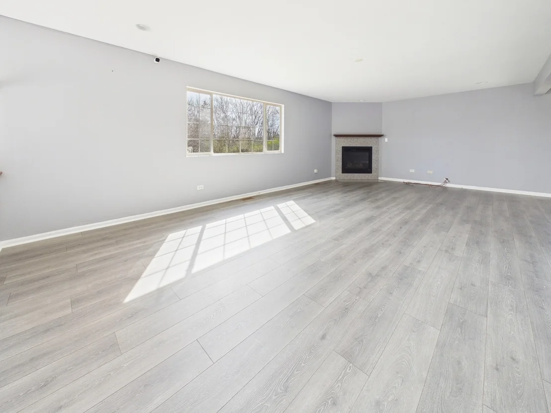 Photo of 695 Cassandra Lane