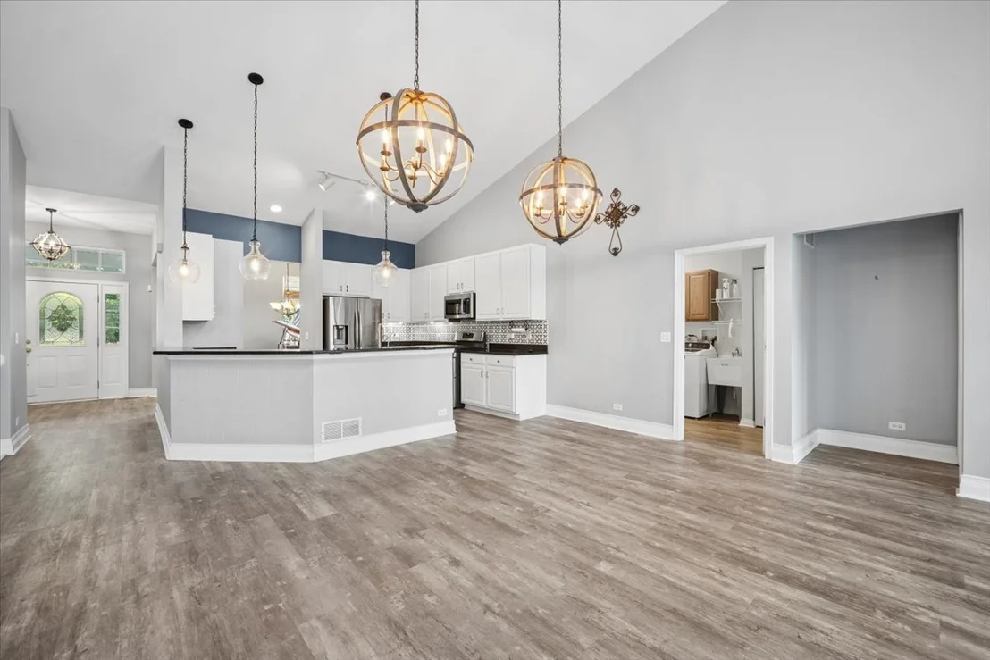 Photo of 332 Red Rock Lane