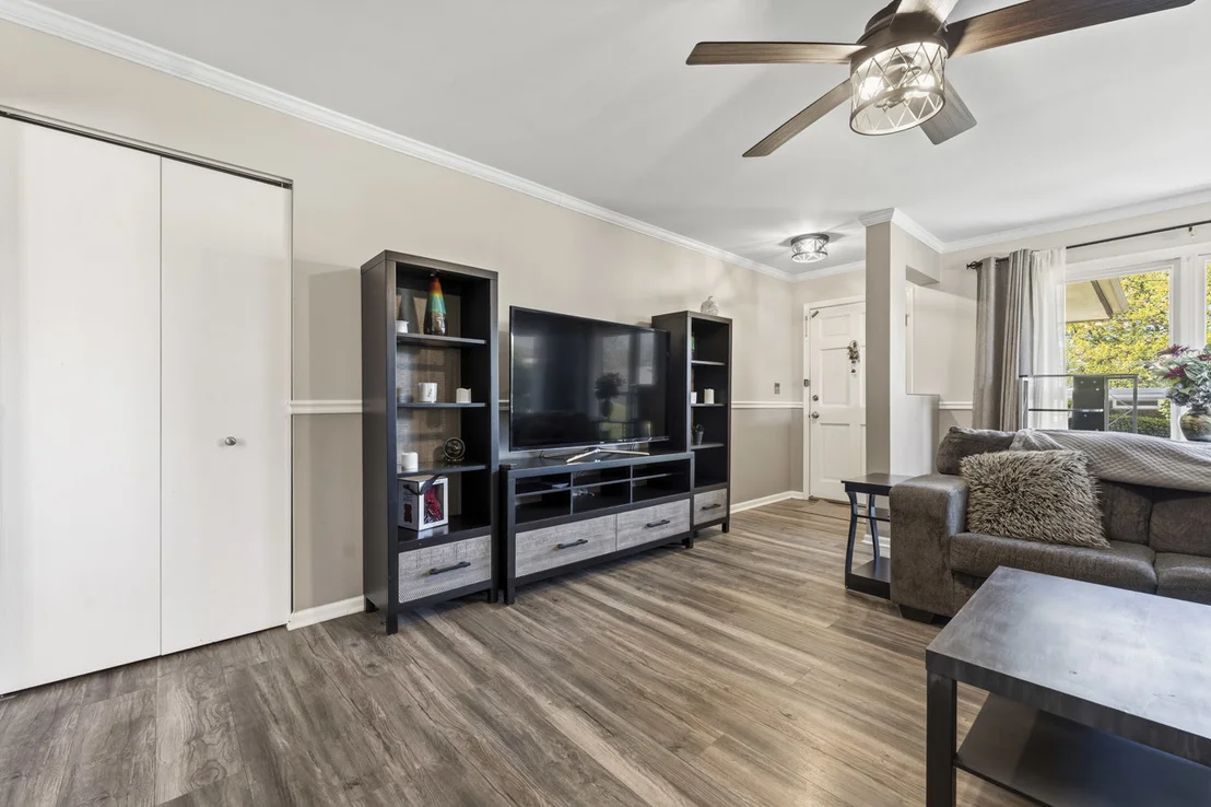 Photo of 1041 Fulton Drive
