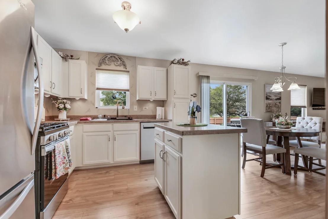 Photo of 1506 Lasser Drive