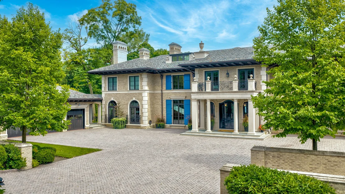 Photo of 595 Circle Lane