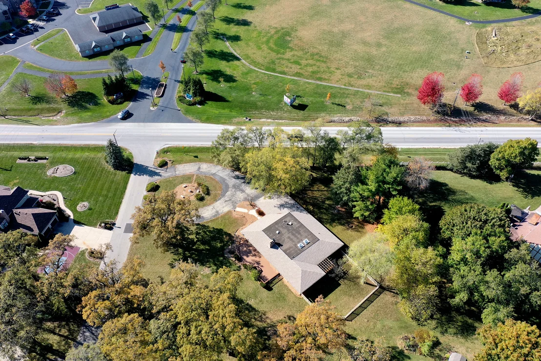 Photo of 1305 OAKTREE Lane