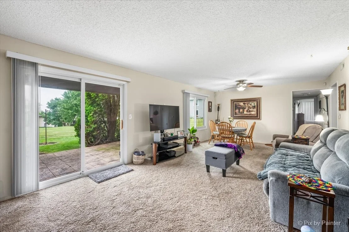 Photo of Unit D at 5202 Winslow Circle