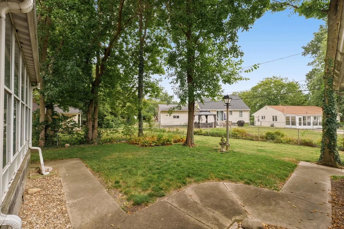 Photo of 705 Dover Place