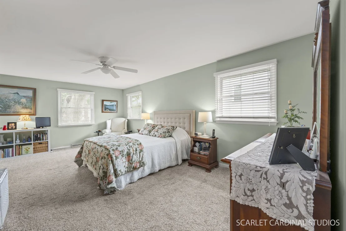 Photo of 1518 Center Avenue