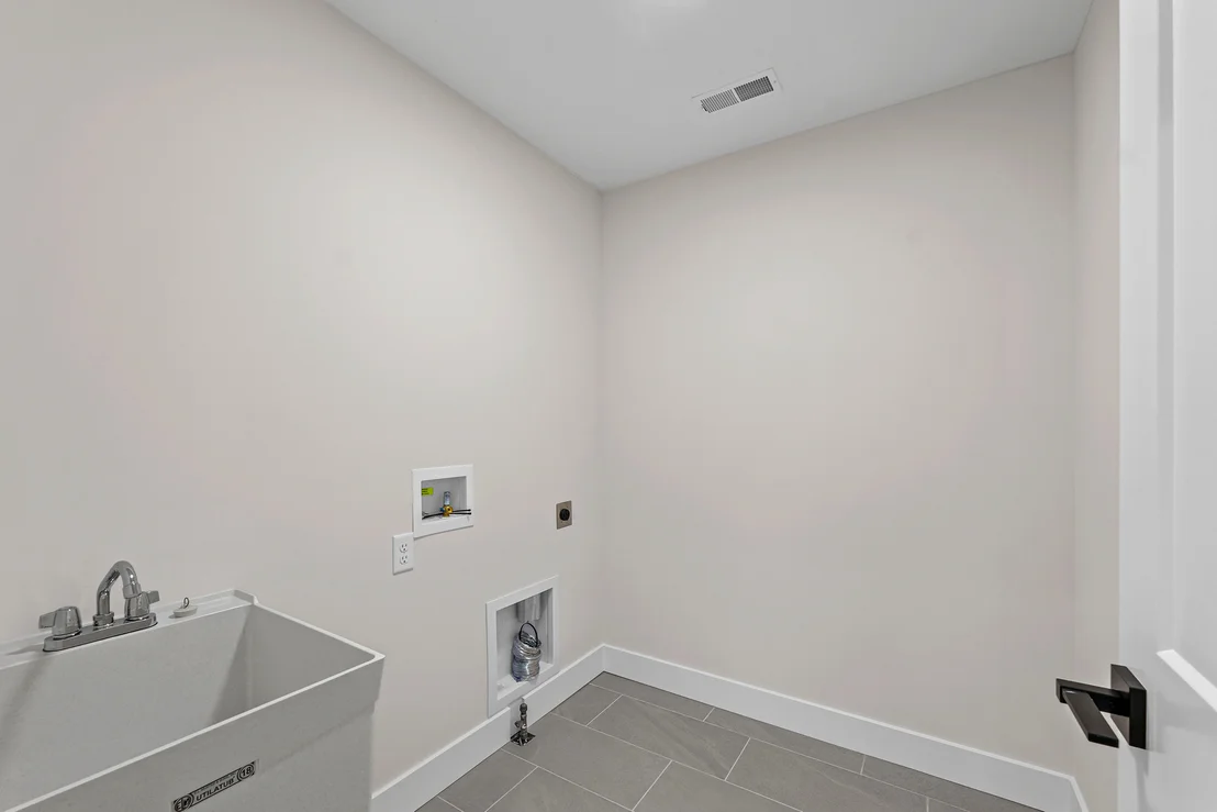 Photo of 407 Harpers Ferry