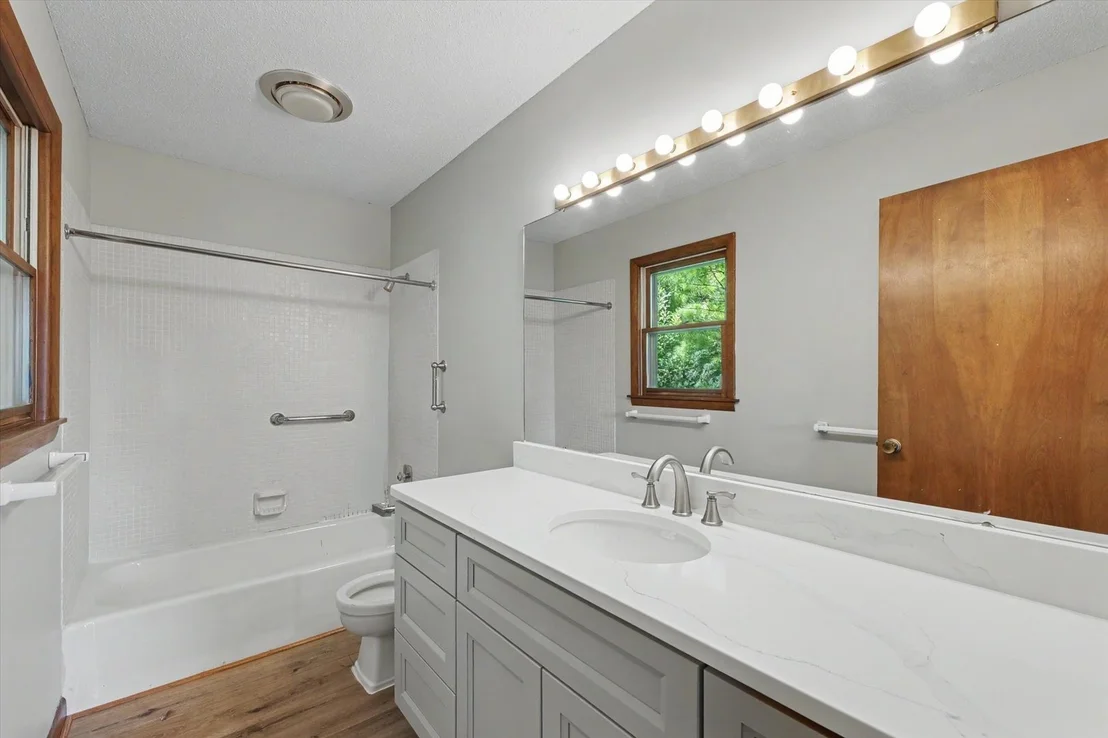 Photo of 2231 Nancy Lane