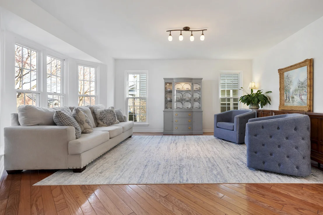 Photo of 6151 Golfview Drive
