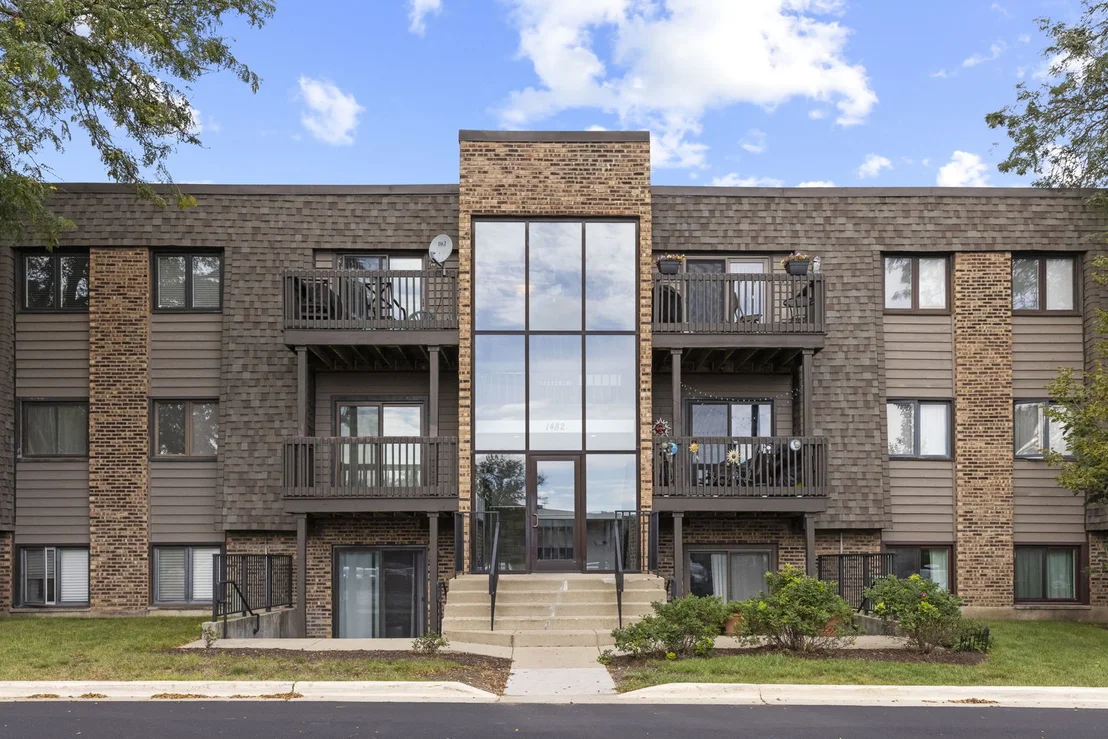 Photo of Unit C10 at 1482 Stonebridge Circle