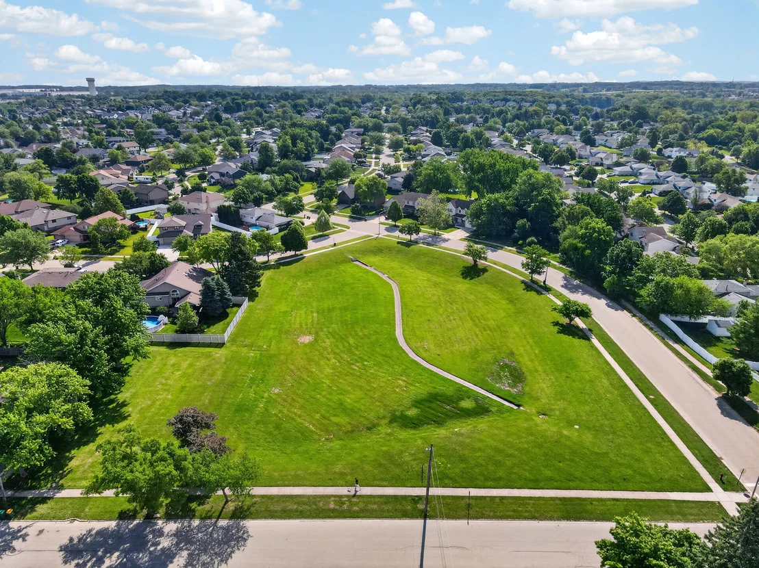 Photo of 1104 Basin Drive