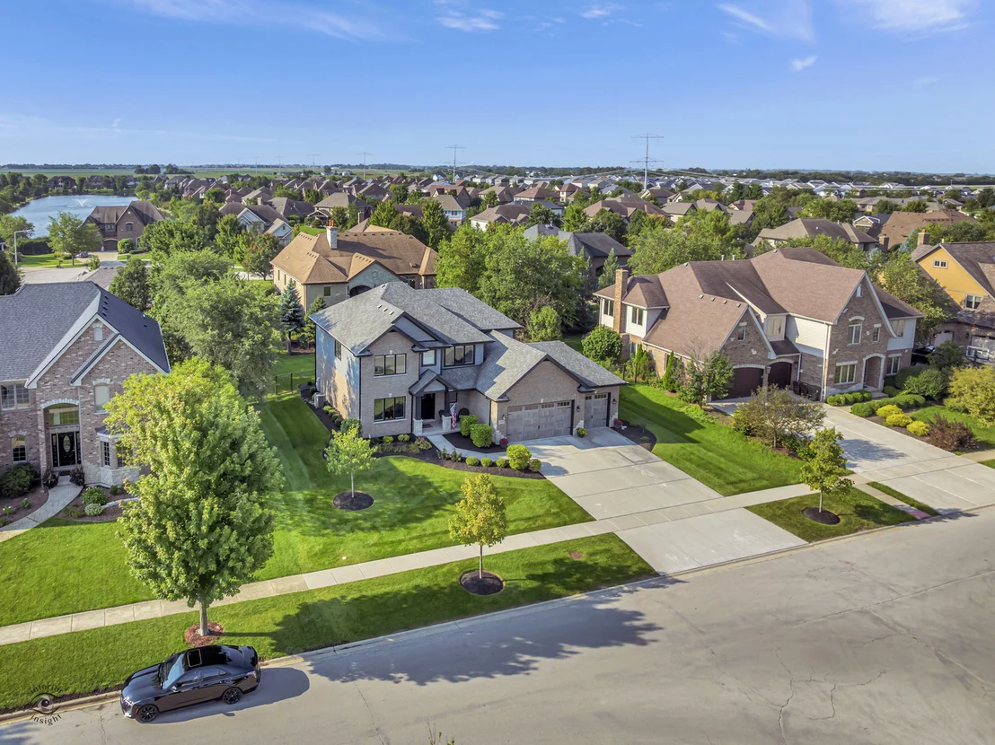 Photo of 1973 Edgeview Drive