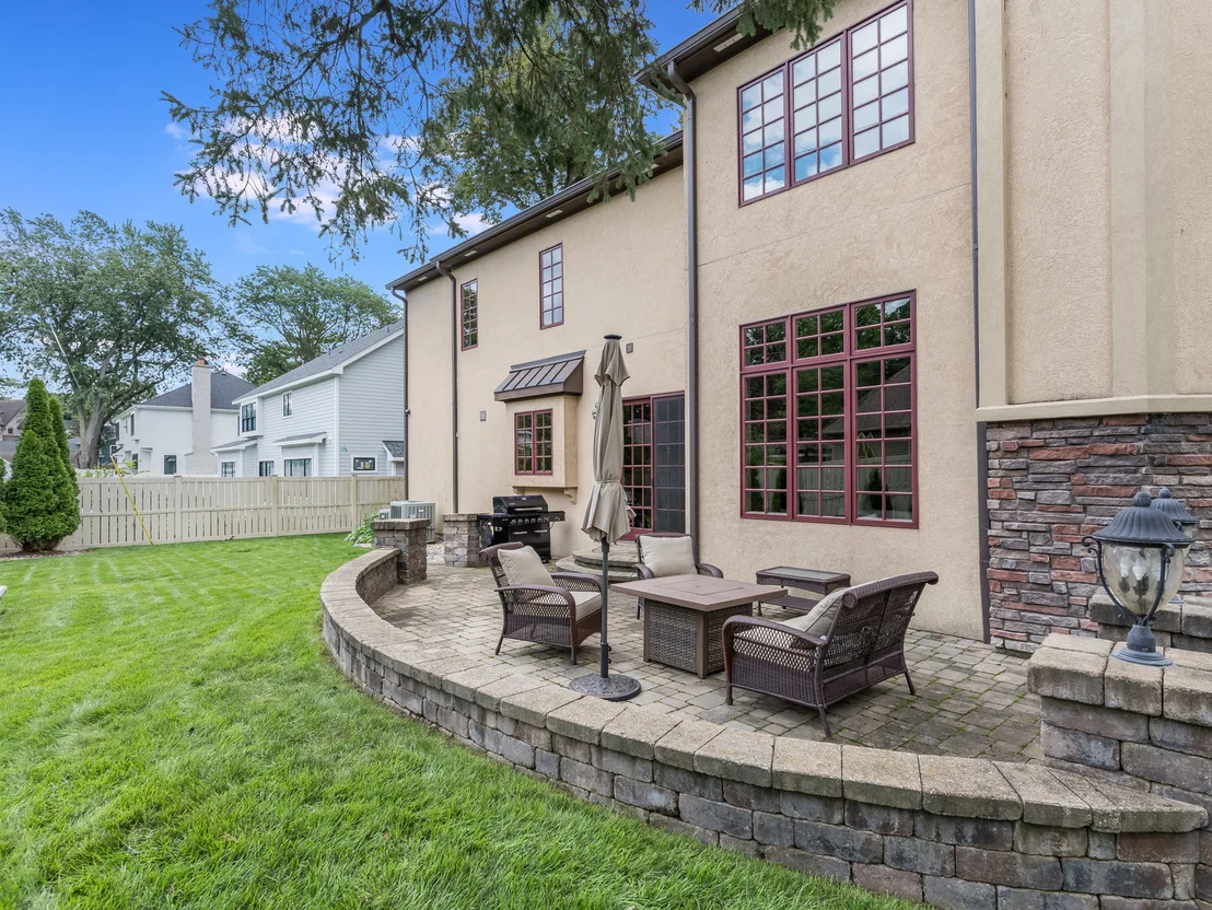 Photo of 720 Willow Road