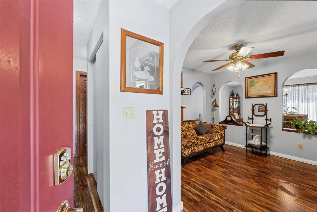 Photo of 1364 Treasure Lane