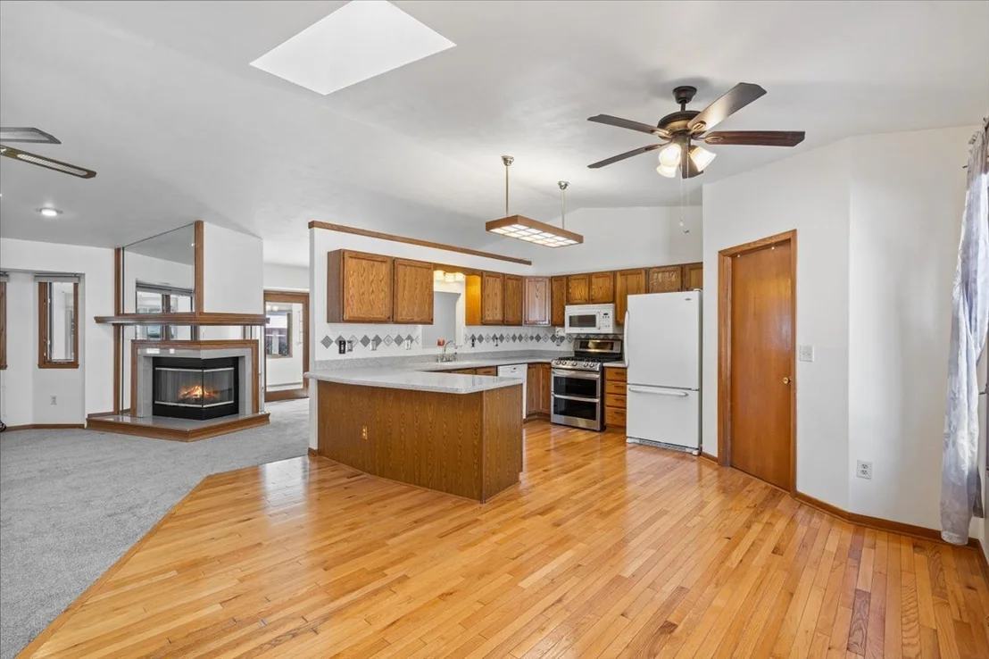 Photo of 6629 Swansdown Road