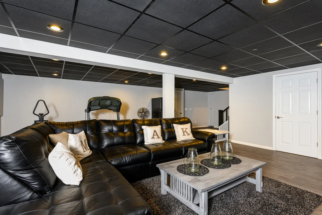 Photo of 6080 Halloran Lane