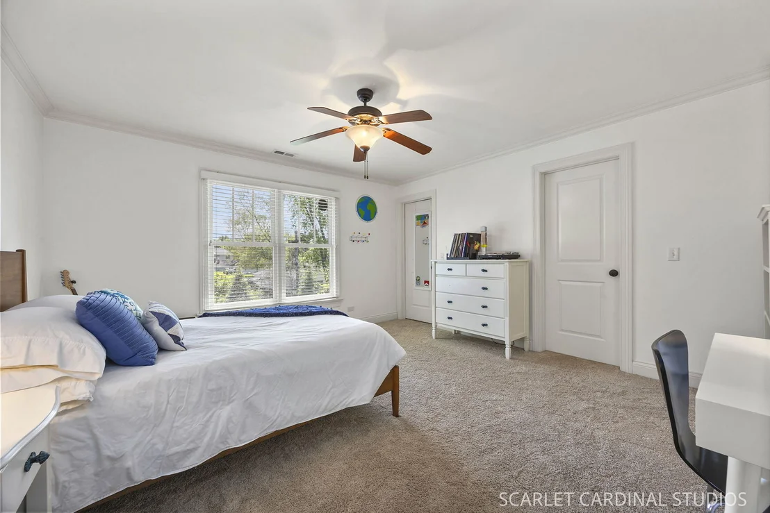 Photo of 532 Turf Lane