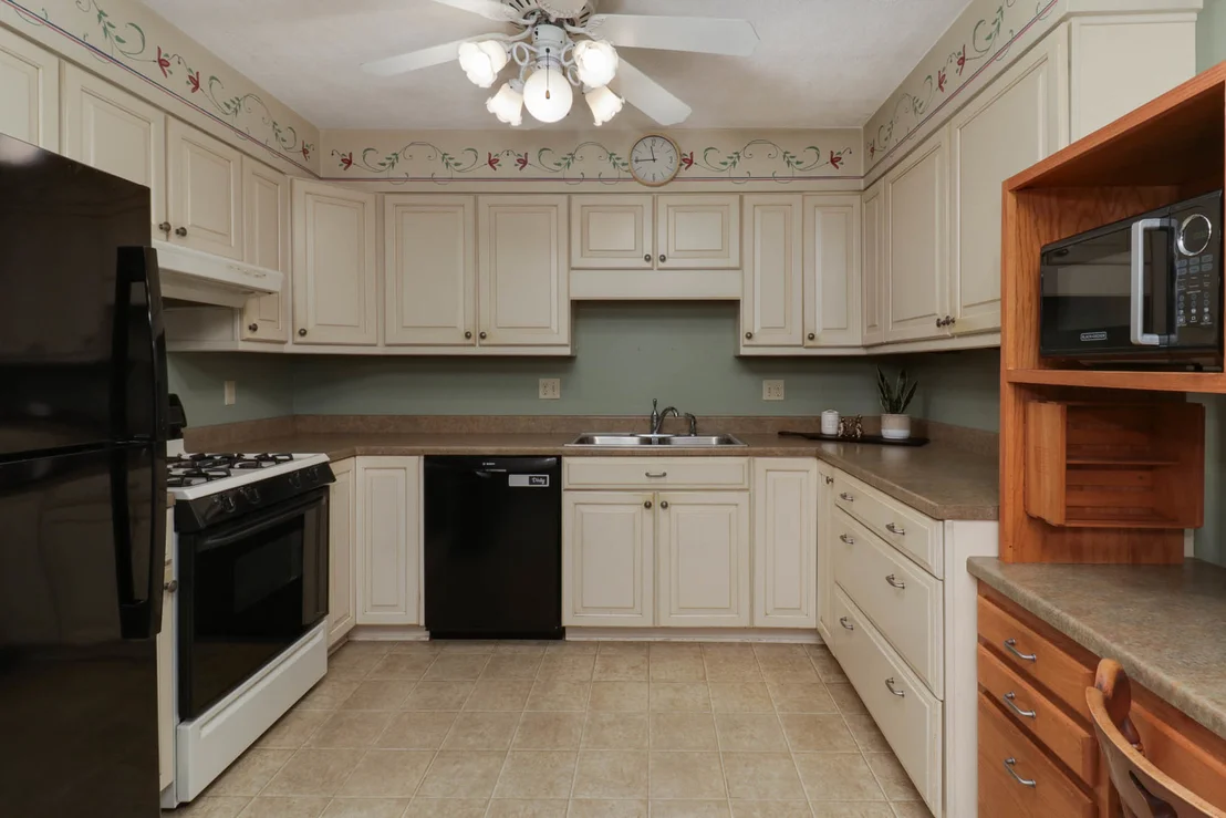 Photo of 109 S Bone Drive