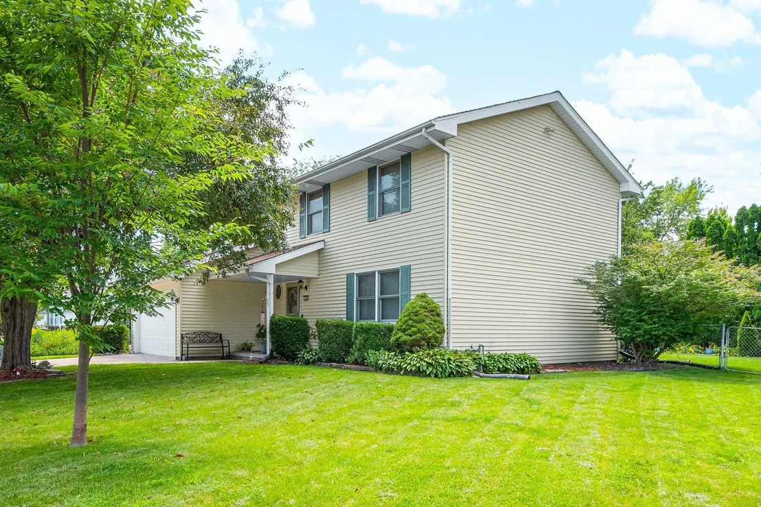 Photo of 109 Cornell Drive
