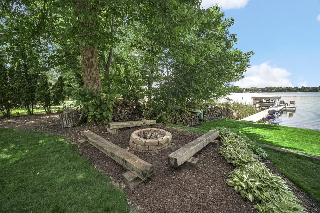 Photo of 224 MAINSAIL Drive