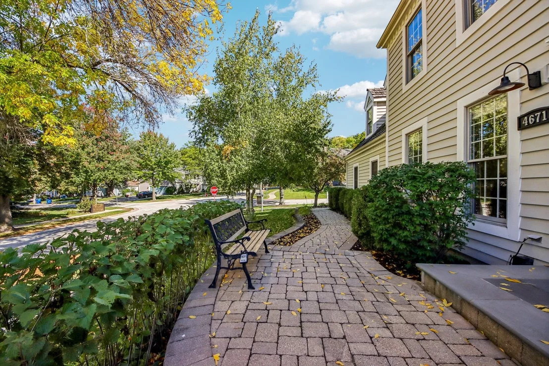Photo of 4671 Providence Road