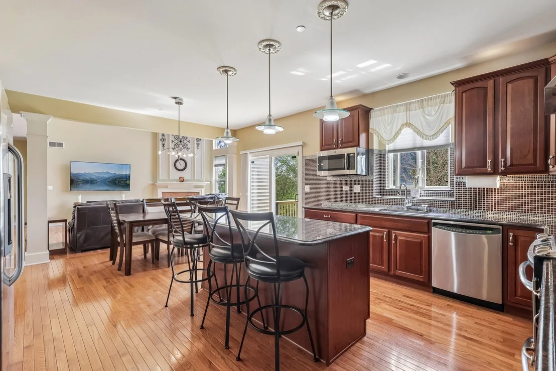 Photo of 2786 Connolly Lane