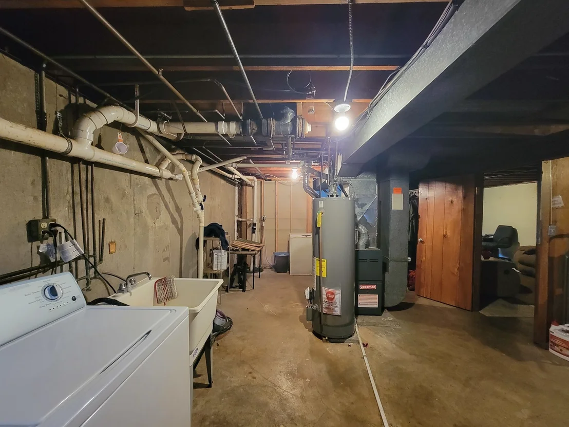 Photo of 2564 Plainfield Road